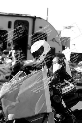 media/Dec-08-2023-Femmewalla (Fri) [[14226fd16b]]/Around the Pits-Group Photo-Prize Raffle/